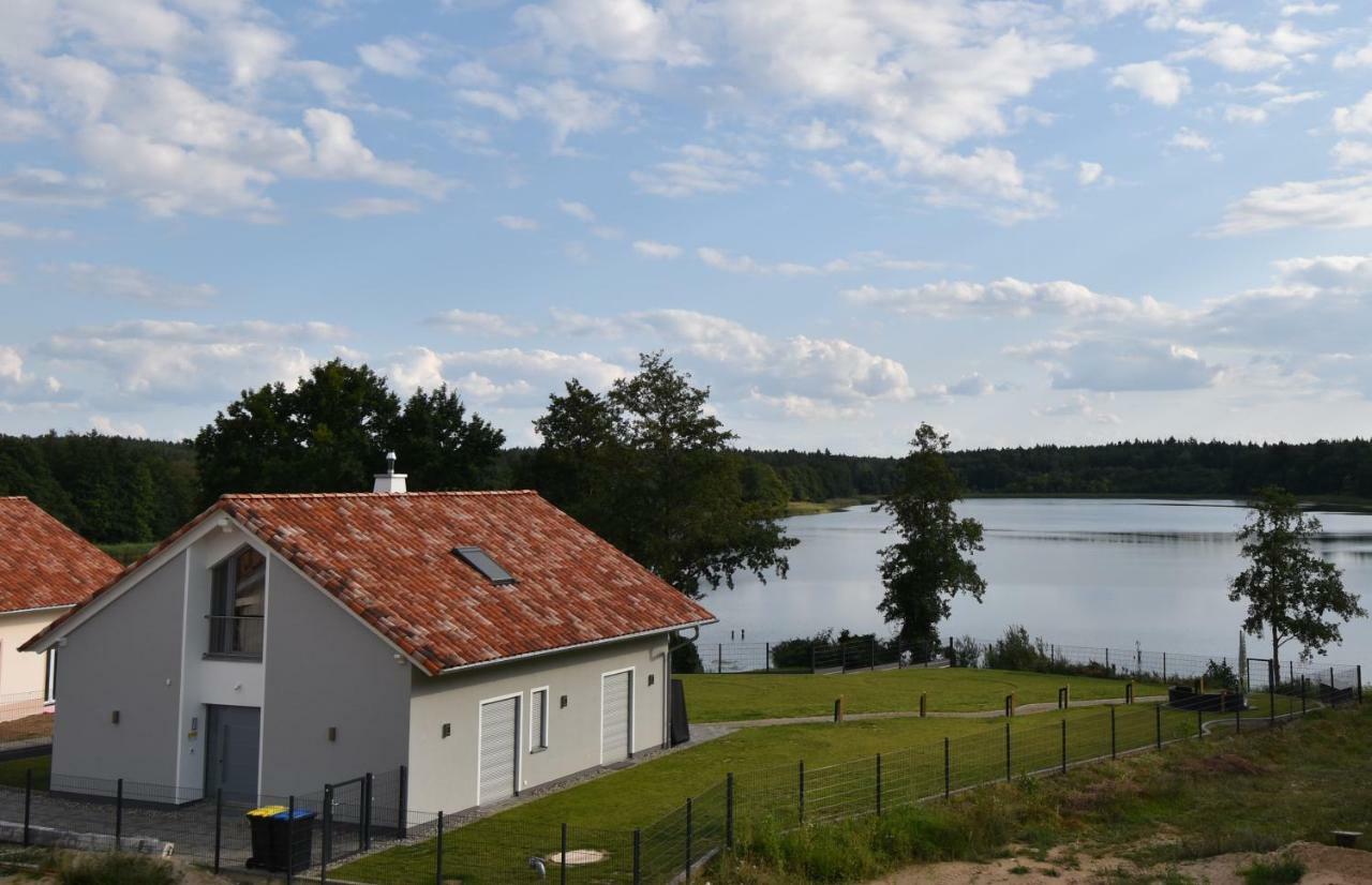 Luxus-See-Domizil Mit Sauna, Kamin Und Boot-130 Qm Fuer 6 Personen Krakow am See Exterior photo